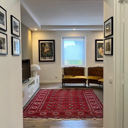 Apartment On The Square ローマ エクステリア 写真