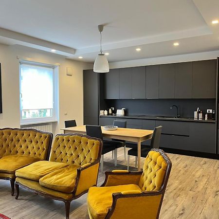 Apartment On The Square ローマ エクステリア 写真